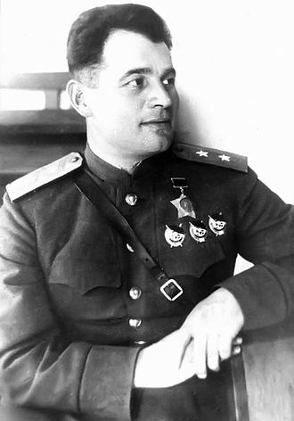 Черняховский в 1943 году